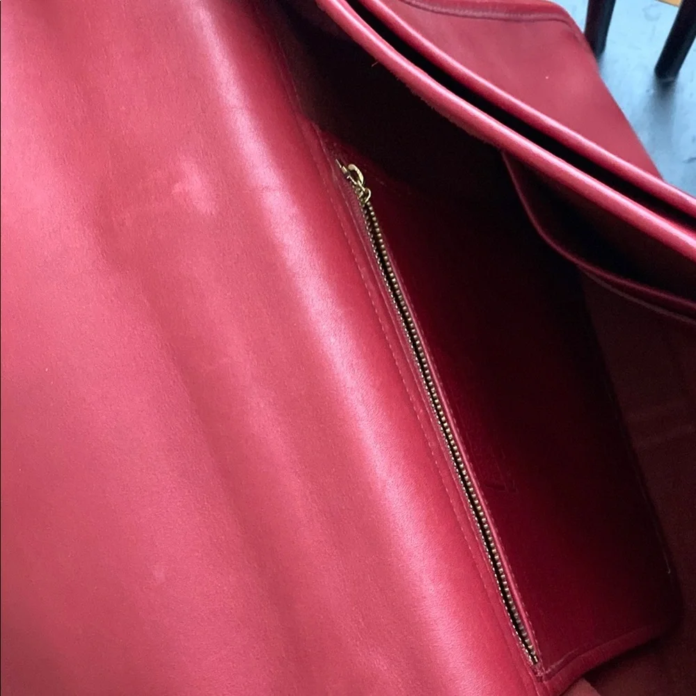 Coach Red Leather Laptop Bag with Flap Closure - Picture 3 of 3